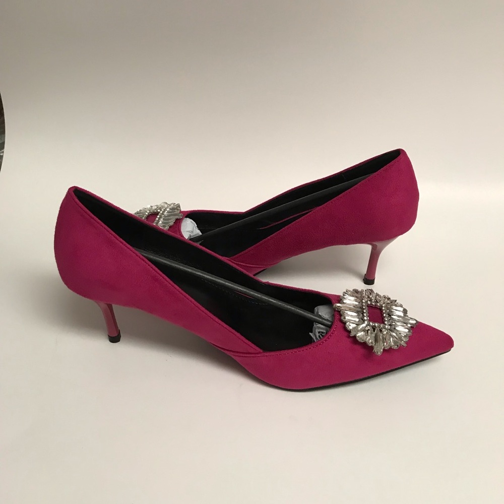 Pink Pumps - Picture 7 of 12